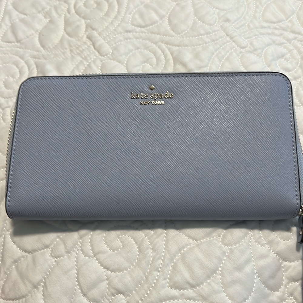 Kate Spade wallet- NWOT